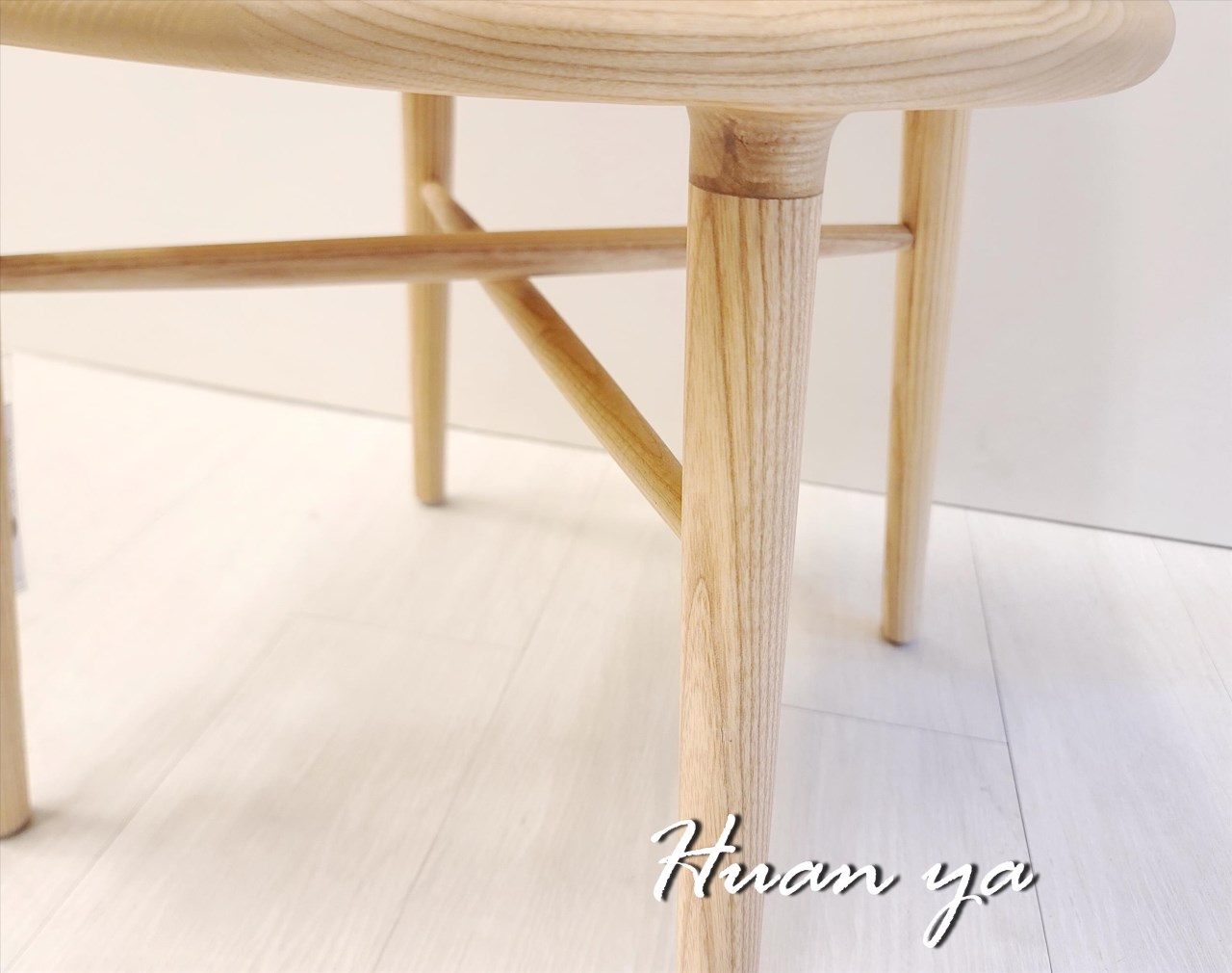 黛妃北歐旋轉實木餐椅【可當洽談椅/書房椅/餐椅/化妝椅】