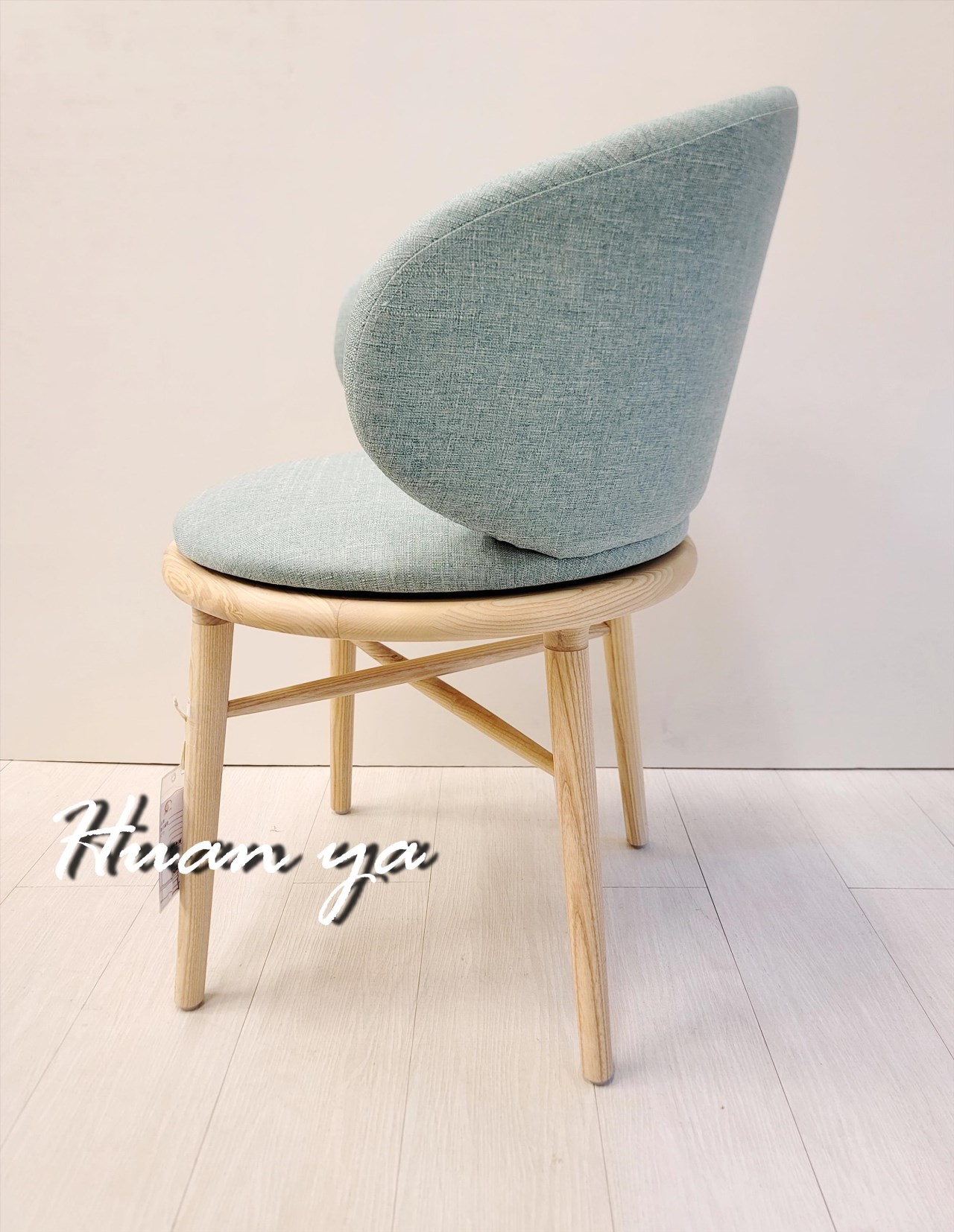 黛妃北歐旋轉實木餐椅【可當洽談椅/書房椅/餐椅/化妝椅】