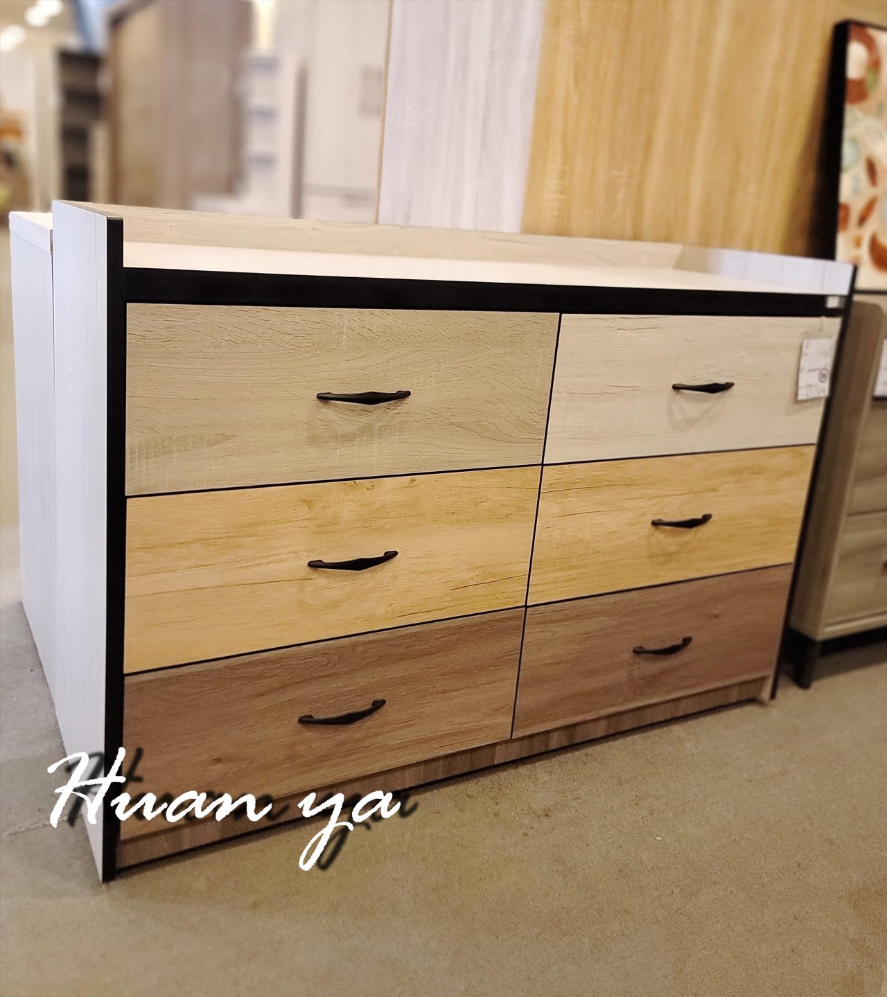 凱薩琳置物斗櫃