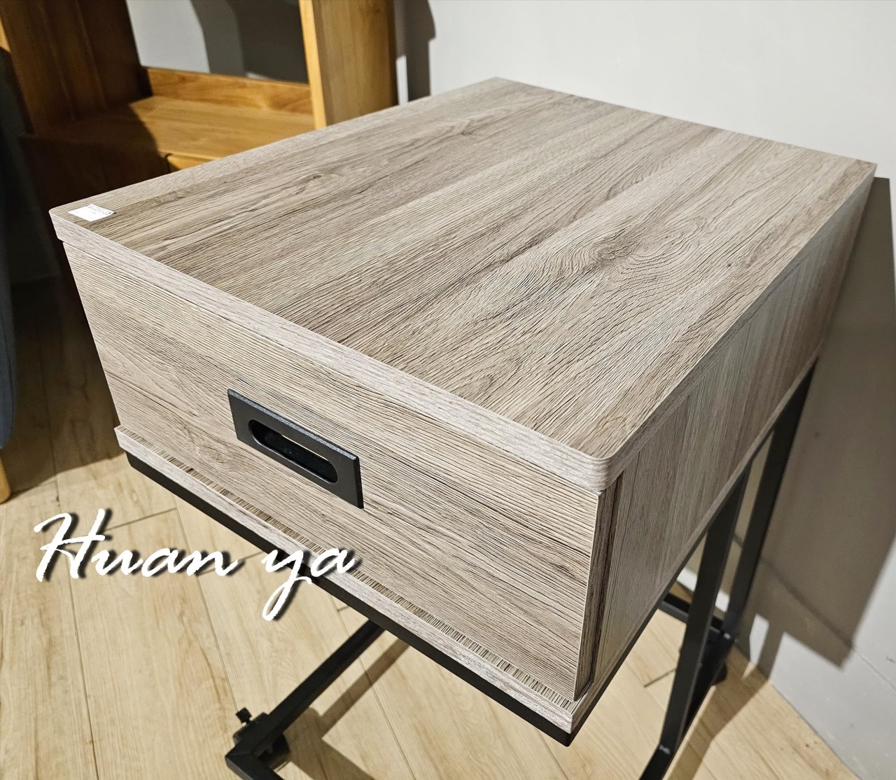 里昂灰橡木置物邊几【可當小茶几、床頭櫃】