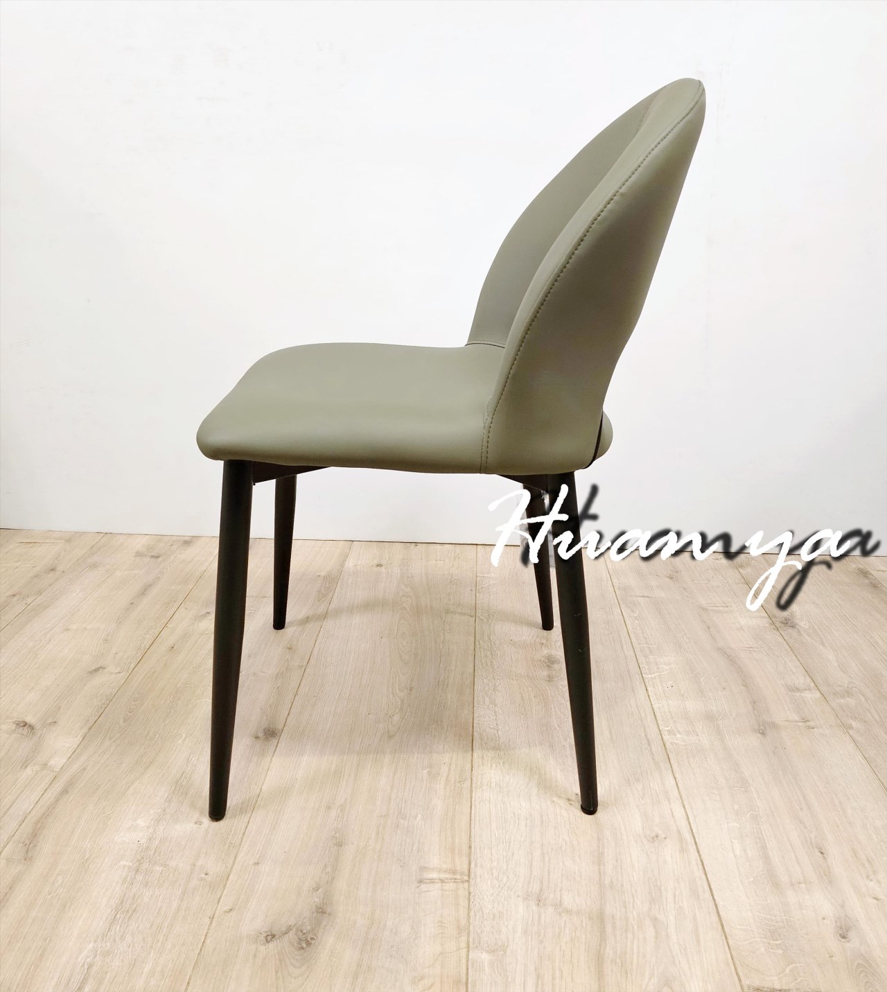 米洛經典復刻餐椅