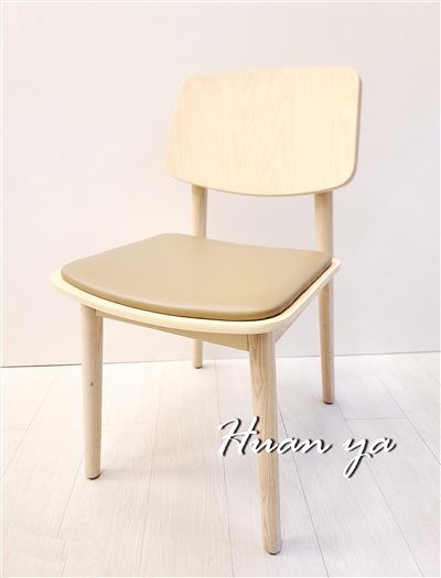 麥斯北歐栓木全實木餐椅